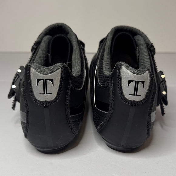 Tommaso Strada 200 cycling shoes, designed for road and indoor cycling main image 15